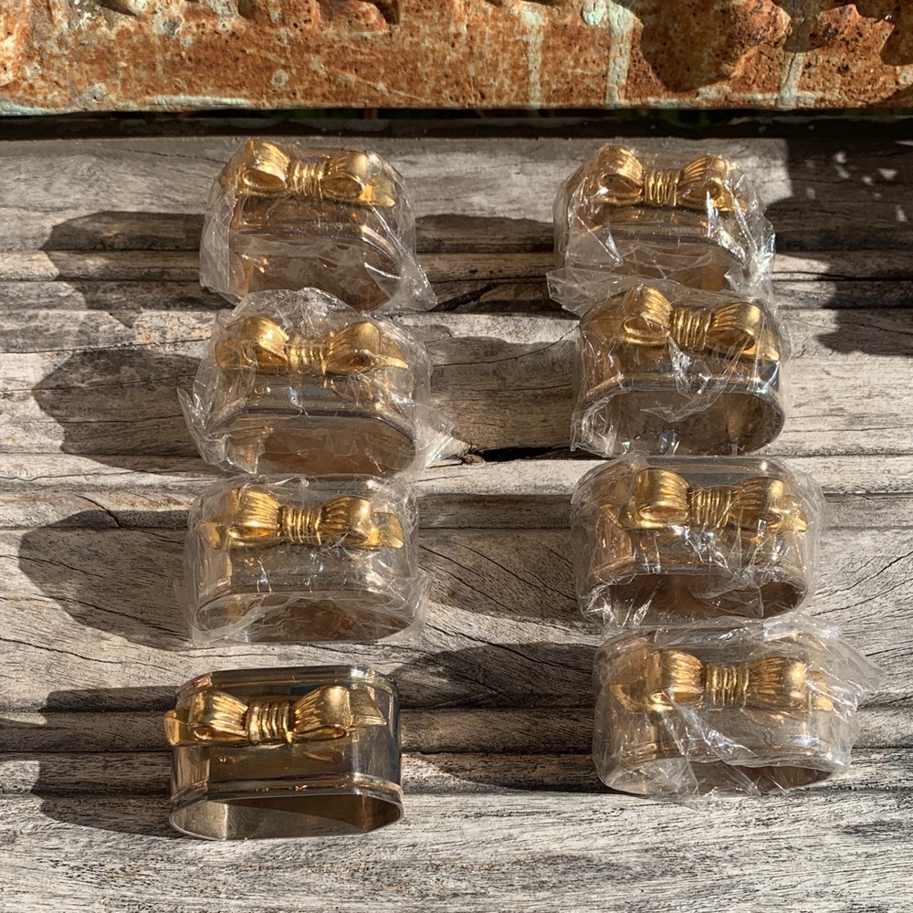 Vintage Silver Plated  Bow Napkin Rings - Set of 8 NEW in Package!